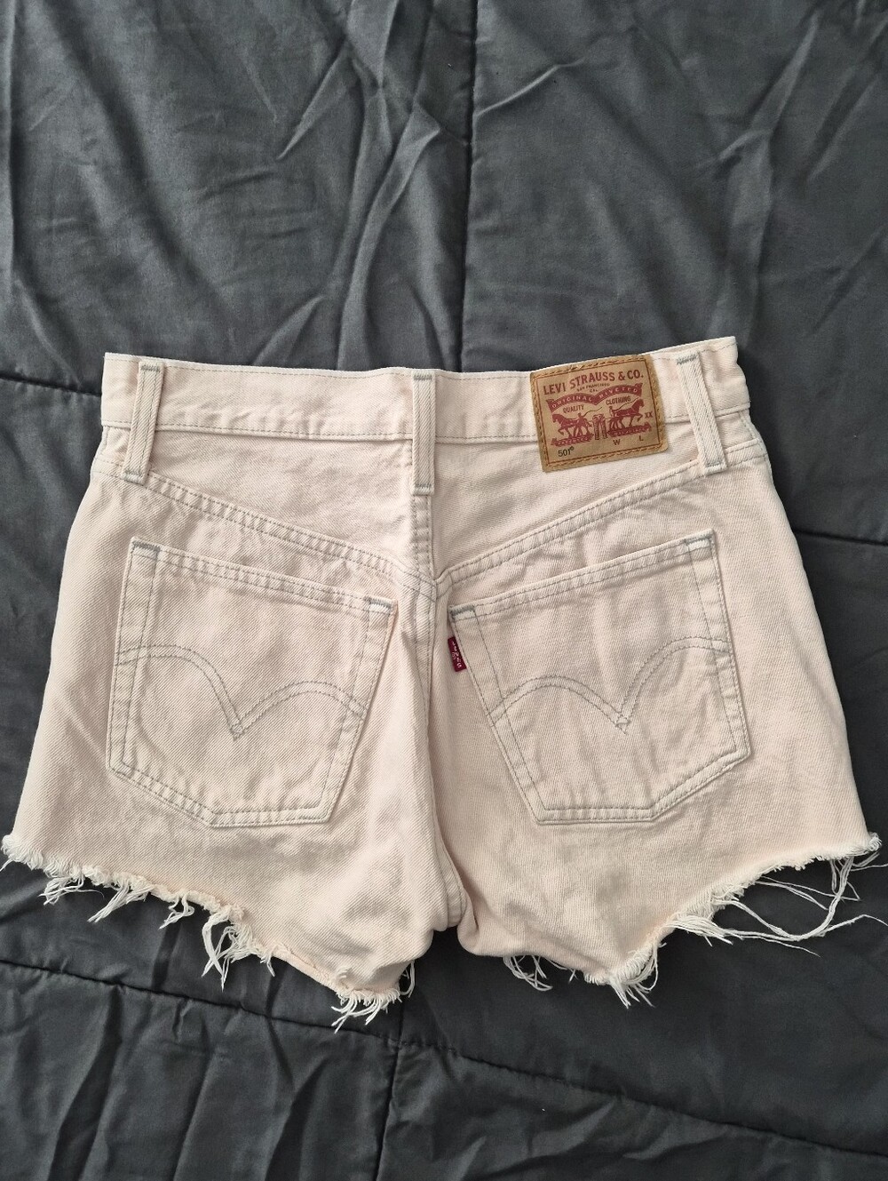 Levis baby pink jean shorts